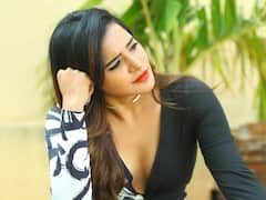 Ashu Reddy Photos:ఛీ.. అలా కూర్చున్నావేంటీ? అషూరెడ్డిని ట్రోల్ చేస్తున్న నెటిజనులు..