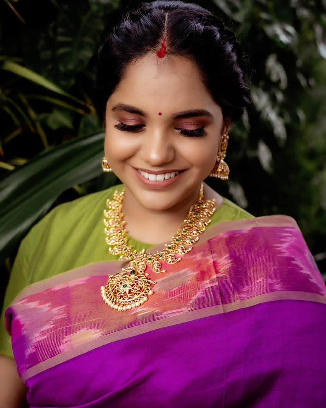 சைந்தவியுடனான விவாகரத்து; இருவருக்கும் இடையே என்ன உறவு? ஒரே நேரத்தில் விளக்கம் கொடுத்த ஜிவி - திவ்யபாரதி!