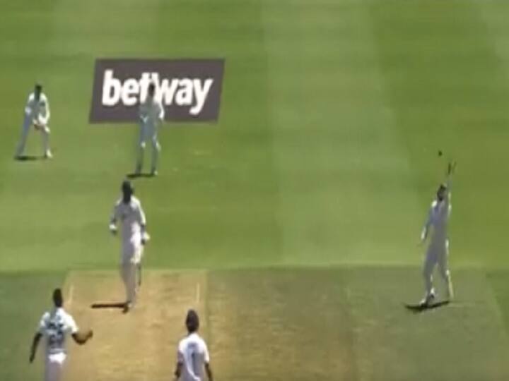 In India vs South Africa Second Test Africas Van der dussen took Brilliant Catch of Hanuma Vihari see video Video : हनुमा विहारीला बाद करण्यासाठी आफ्रिकेच्या खेळाडूची अफलातून झेप, ही अप्रतिम कॅच पाहाच!