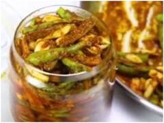 Kitchen Hacks: सर्दियों में खाएं ये इम्यूनिटी बढ़ाने वाला अचार, अदरक-लहसुन और मिर्च से इस तरह तैयार करें