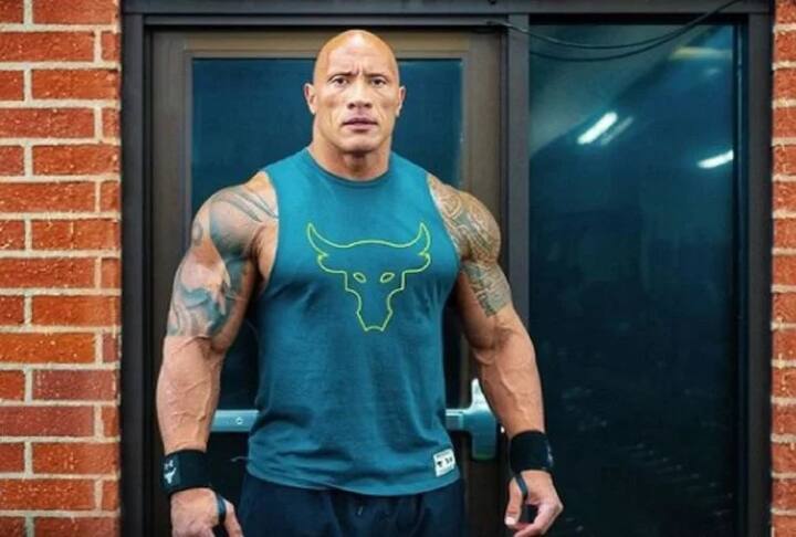 इस लिस्ट में सबसे पहला नाम आता है  Dwayne Douglas Johnson का.  ड्वेन जॉनसन अपने रिंग नेम द रॉक के नाम से जाने जाते हैं. रॉक के इंस्टाग्राम पर 286 मिलियन फॉलोवर्स हैं.