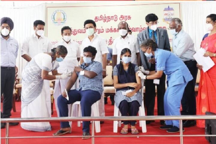 Covid 19 Vaccination: தமிழ்நாட்டில் ஒரே நாளில் 2.34 லட்சம் சிறார்களுக்கு தடுப்பூசி: முதலிடத்தில் திருவண்ணாமலை Covid 19 Vaccination for 15 to 18 Tamil Nadu Vaccinates More than 2 Lakh childrens on day 1 Covid 19 Vaccination: தமிழ்நாட்டில் ஒரே நாளில் 2.34 லட்சம் சிறார்களுக்கு தடுப்பூசி: முதலிடத்தில் திருவண்ணாமலை