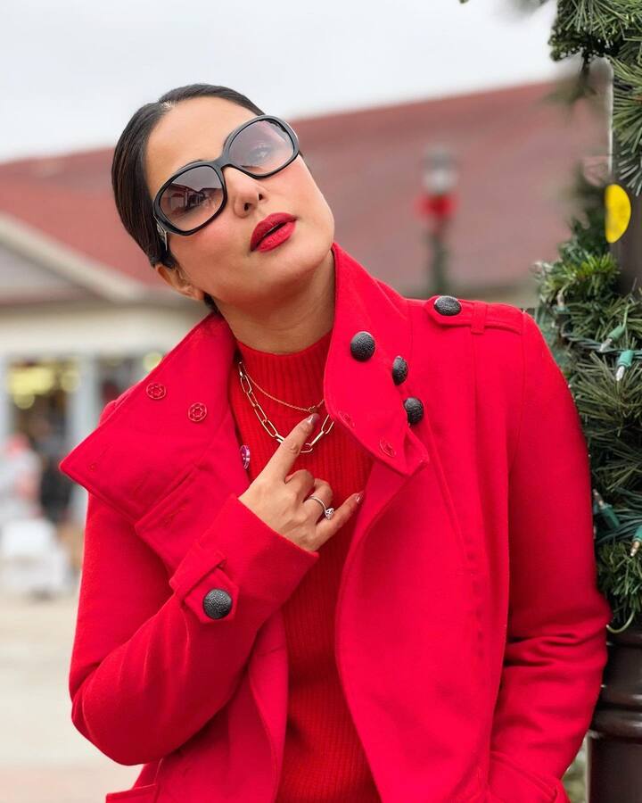 Hina Khan : अभिनेत्री हिना खान सध्या न्यूयॉर्कमध्ये थर्टी फर्स्टचं सेलिब्रेशन करतेय.(photo:realhinakhan/ig)
