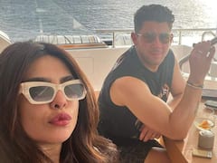 Priyanka Chopra Photos: భర్తతో న్యూఇయర్ పార్టీ ఎంజాయ్ చేసిన ప్రియాంక చోప్రా