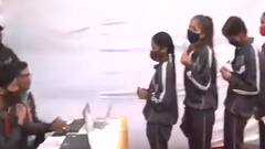 Omicron कितनी तेजी से फैलता है और कितना घातक है? जानिए Dr Dheeraj Kaul से