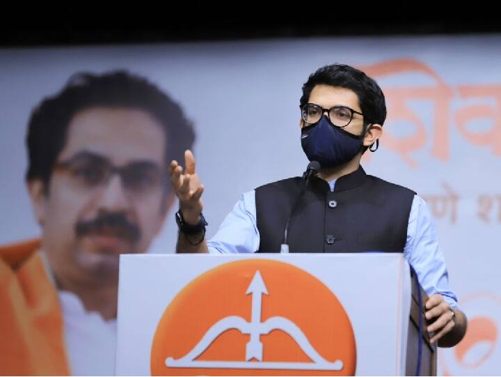 Aaditya Thackeray In Uttar Pradesh he critize bjp government in uttar pradesh Aaditya Thackeray In Uttar Pradesh :   फडणवीस सरकारमध्ये असल्याचे दु:ख ; आदित्य ठाकरेंची कबुली