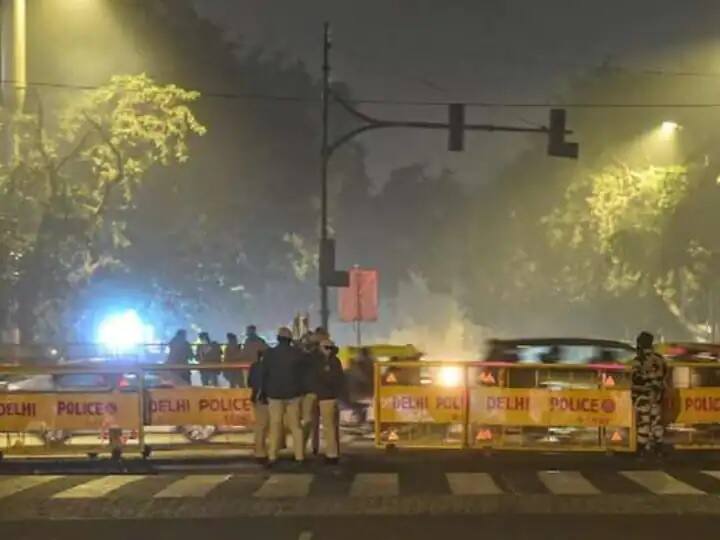 Delhi Weekend Curfew to be imposed due to Omicron Scare DDMA To Issue New Covid 19 Guidelines Delhi Weekend Curfew: দিল্লিতে করোনা সংক্রমণ মোকাবিলায় সপ্তাহান্তে কার্ফু