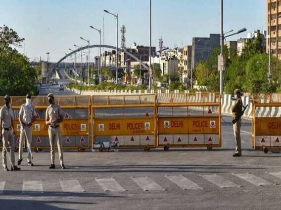 Weekend Curfew in Delhi: दिल्ली में नाइट कर्फ्यू के बाद अब वीकेंड कर्फ्यू भी लगाया गया, DDMA की बैठक में हुआ फैसला Weekend Curfew in Delhi: दिल्ली में नाइट कर्फ्यू के बाद अब वीकेंड कर्फ्यू भी लगाया गया, DDMA की बैठक में हुआ फैसला