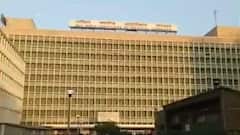 Delhi AIIMS ने जाड़े की छुट्टियां रद्द कीं, कोरोना और Omicron को खतरे को देख लिया फैसला