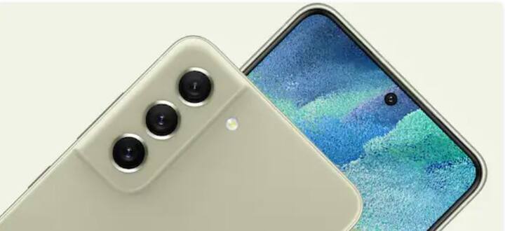 ਫੋਨ ‘ਚ ਆਕਟਾ ਕੋਰ SoC ਹੈ, ਨਾਲ ਹੀ 8GB ਤੱਕ ਰੈਮ ਹੈ। ਮਾਰਕਿਟ ‘ਚ ਆਧਾਰ ‘ਤੇ SoC ਦੇ ਸਨੈਪਡ੍ਰੈਗਨ 888 ਜਾਂ Exynos 2100 ਹੋਣ ਦਾ ਅਨੁਮਾਨ ਹੈ।