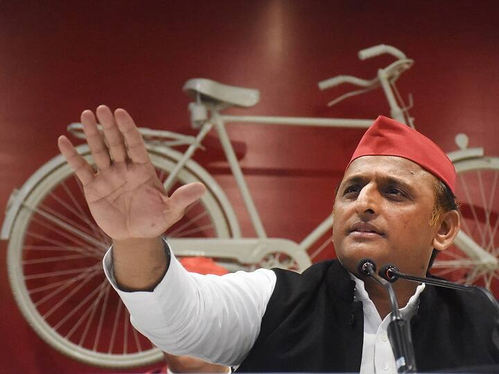 WATCH | Lord Krishna Tells Me In Dreams I Will Establish Ram Rajya In UP, Says SP Chief Akhilesh Yadav WATCH | Lord Krishna Tells Me In Dreams I Will Establish Ram Rajya In UP, Says SP Chief Akhilesh Yadav