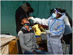 Delhi Weekend Curfew: दिल्ली में कोरोना मामलों की बढ़ी रफ्तार, वीकेंड कर्फ्यू समेत तमाम पाबंदियों का ऐलान