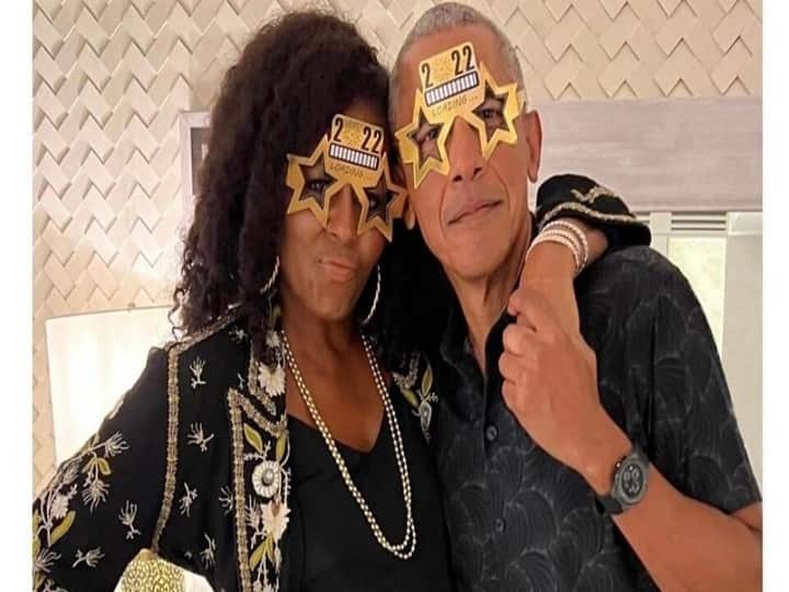 Michelle Obama and Her 'Boo' Barack Obama Ring in 2022, Check Super-Cute Social Media Post Going Viral Obama and Michelle | ”ஆனாலும் லவ் ஜோடிதான்” : கலக்கல் லுக்கில் ஒபாமா, மிச்செல் ஒபாமா போட்ட ரொமாண்டிக் வைரல் போஸ்ட்