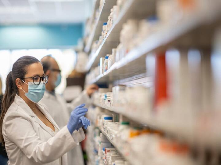 Merck's Anti-Covid Pill 'Molflu' Priced At Rs 35/Capsule In India, 5-Day Course To Cost Rs 1,400 Merck's Anti-Covid Pill 'Molflu' Priced At Rs 35/Capsule In India, 5-Day Course To Cost Rs 1,400