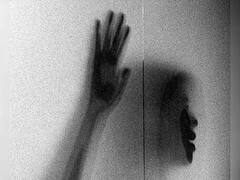 चोरी के आरोप में दुकानदार ने दी बच्चे को ऐसी सजा, गोपालगंज में रूह कंपा देने वाली घटना