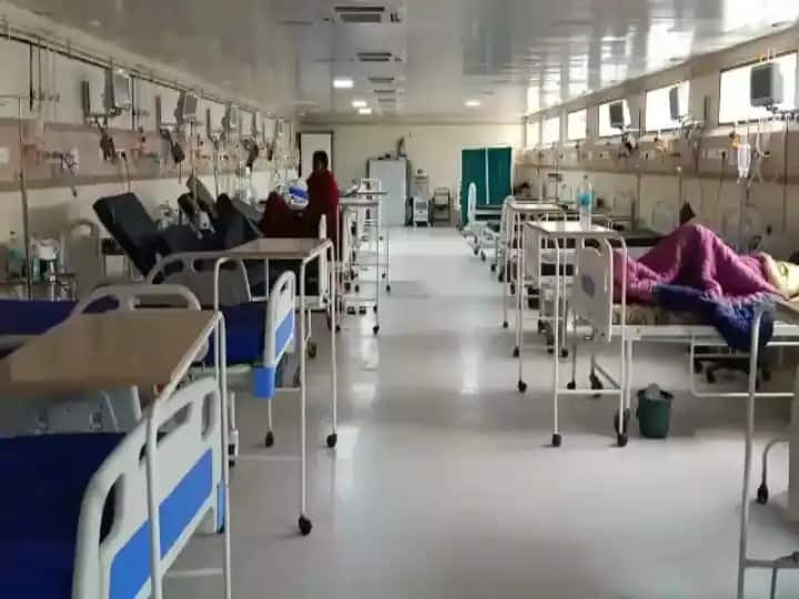 Coronavirus Third Wave Hits Country, Bed Crisis In Hospitals, Rush In ICU Coronavirus Bed Crisis :  বেড-শঙ্কা! সরকারি-বেসরকারি হাসপাতালে ক্রিটিক্যাল কেয়ারে উপচে পড়ছে ভিড়