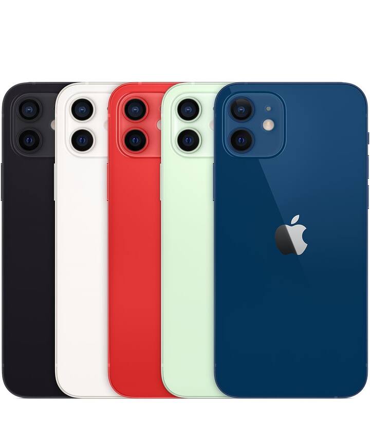 iPhone 12: iPhone 12 को भारत में सबसे बड़ी कीमत में कटौती मिली है. पहले 79,900 रुपये की कीमत पर, iPhone 12 के 64GB मॉडल को अब 61,699 रुपये में खरीदा जा सकता है, जिससे इसकी कीमत में 14,000 रुपये की कटौती की गई है.