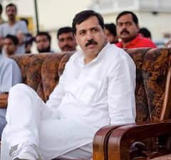 Dhananjay Singh Personal Life: यूपी के इन बाहुबली नेता ने की है तीन शादी, पहली पत्नी के निधन और दूसरी से तलाक के बाद तीसरी बार बने थे दूल्हा