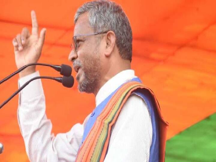 Jharkhand BJP protest against state Government over Naxal attack on former MLA Gurucharan Nayak Jharkhand: पूर्व विधायक पर हुए नक्सली हमले के बाद भड़की भाजपा, कहा- आतंक बढ़ गया है और सरकार मस्त है