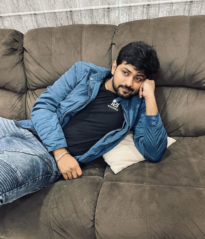 కార్తీకదీపం ఆదిత్య (యశ్వంత్) ( Image Credit: Yashwanth / Instagram)