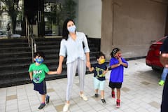 Sunny Leone's Daughter Greets Paps With A Namaste, SEE PICS