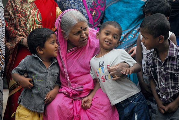 'Mother Of Orphans', Sindhutai Sapkal Passes Away At 75, PM Modi Expresses Condolence 'Mother Of Orphans' Sindhutai Sapkal Passes Away At 75, PM Modi Express Grief