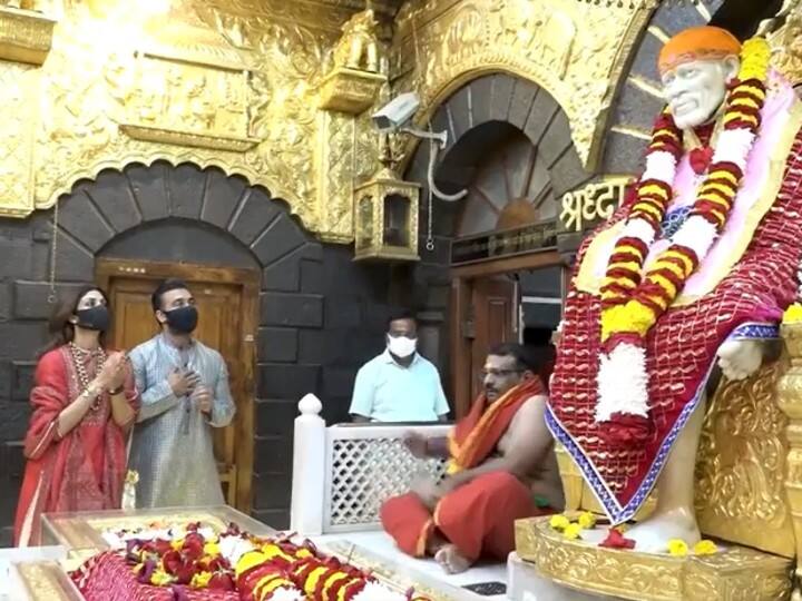 Shilpa Shetty Shares First Post With Raj Kundra After His Pornography Case As The Couple Seek Blessings At Shirdi Temple Shilpa Shetty Shares First Video With Hubby Raj Kundra After His Arrest Pornography Case, Couple Seek Blessings At Shirdi Temple