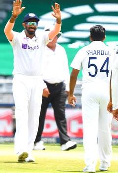 Shardul Thakur Record: একই দিনে তিন কিংবদন্তি বোলারকে পেরিয়ে বিরল কীর্তি গড়লেন শার্দুল