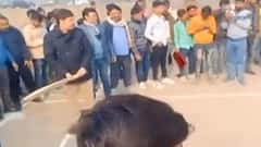 Akhilesh Yadav के इस ट्वीट ने यूपी की राजनीति में मचाया हंगामा, देखिए.. | Mudde Ki Baat