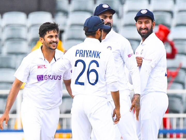 IND vs SA: दूसरे मुकाबले में हार के बाद भारतीय गेंदबाजों पर बरसे पूर्व दिग्गज, बताया किस वजह से नहीं हासिल कर सके विकेट IND vs SA Sanjay Manjrekar and Danish kaneria lashes out at Indian bowlers for weak performance against south africa IND vs SA: दूसरे मुकाबले में हार के बाद भारतीय गेंदबाजों पर बरसे पूर्व दिग्गज, बताया किस वजह से नहीं हासिल कर सके विकेट