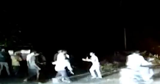 Kadiri MPP: టోల్ ప్లాజా సిబ్బంది పై వైసీపీ ఎంపీపీ దాడి...వీడియో వైరల్