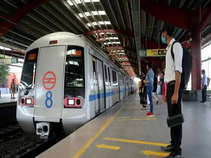 Delhi Metro: No More Cards And Tokens Will Be Required For Travel In Delhi Metro QR Tickets Will Make Travel Easier Tokens Or Cards Will Not Be Needed For Travel In Delhi Metro, Know About Automatic Fare Collection