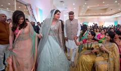 Dimple Yadav को जब देवर की शादी में मिली थी कार, शिवपाल यादव के बेटे ने किया था गिफ्ट