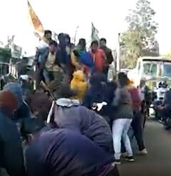 Tribals Bandh: పోలవరం పరిహారం చెల్లించాలి, జీవో నెం.3 ని చట్టబద్ధం చేయాలని డిమాండ్..