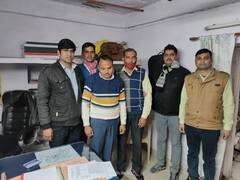 Udaipur news: शराब दुकान के संचालन की एवज में रिश्वत मांगना पड़ा महंगा, दो अधिकारी रंगे हाथ गिरफ्तार