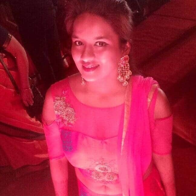 Arun Govil Daughter Photos: बेहद खूबसूरत है रामायण के 'श्रीराम' अरुण गोविल की बेटी, लाइम लाइट से रहती हैं दूर