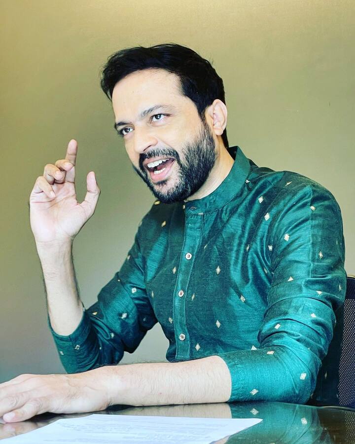 अंकुश लवकरच लकडाऊन सिनेमाद्वारे प्रेक्षकांच्या भेटीला येणार आहे. अंकुशने मराठीतील अनेक दर्जेदार सिनेमांत काम केले आहे.