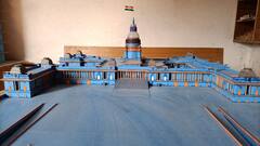 Replica Of Rashtrapati Bhavan : राष्ट्रपती भवनाची हुबेहूब प्रतिकृती!