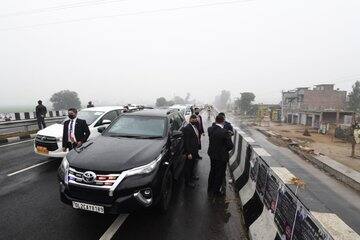 पंजाब सरकार ने बताया है कि जांच के लिए जो समिति बनाई गई है उसमें न्यायमूर्ति (सेवानिवृत्त) मेहताब सिंह गिल, प्रमुख सचिव (गृह मामलों) और न्यायमूर्ति अनुराग वर्मा शामिल हैं और 3 दिन में अपनी रिपोर्ट प्रस्तुत करेंगे.