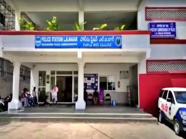 Hyderabad lb nagar KK garden youth murder case 18 arrested LB Nagar Murder Case: కేకే గార్డెన్ హత్య కేసులో 18 మంది అరెస్ట్... ఇనుప రాడ్లు, మద్యం సీసాలతో యువకుడి తలపై దాడి...