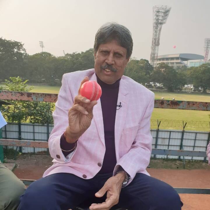 फिरकीपटू गोलंदाजांसाठी ओळखल्या जाणाऱ्या भारतात मिडीयम पेसर, वेगवान गोलंदाजीची क्रेझ आणण्यात कपिल देव यांचा मोठा हात होता.  (photo:therealkapildev/ig)