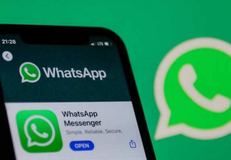 WhatsApp new update launched with many new features WhatsApp | எல்லாமே சூப்பரு..! புத்தாண்டில் புது புது அப்டேட்ஸ் கொடுத்த வாட்ஸ் அப்.!