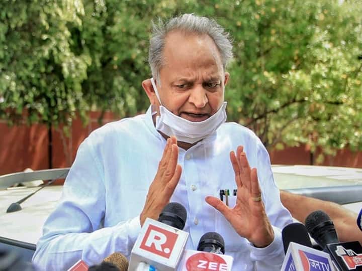 Ashok Gehlot tests covid positive, informs on twitter Rajasthan Chief Minister Ashok Gehlot Tests Covid Positive For Second Time, Has Mild Symptoms