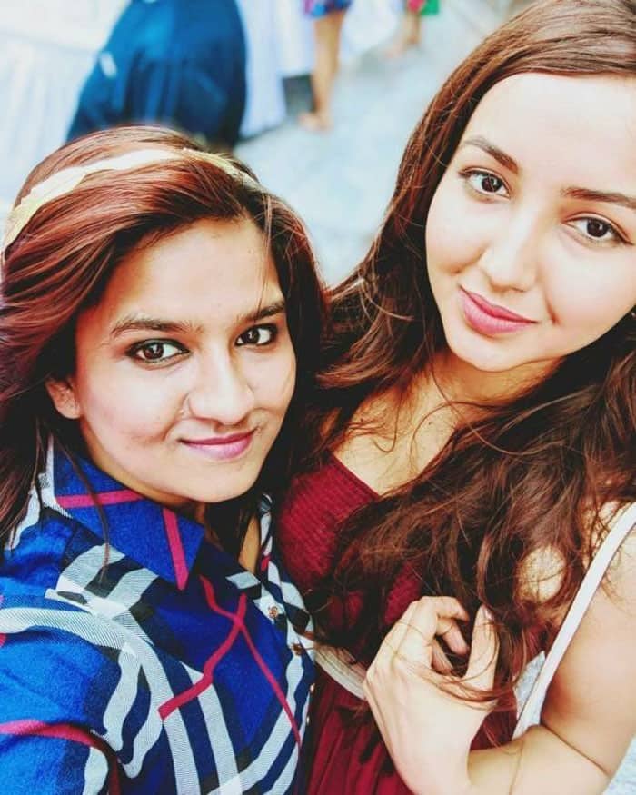 Arun Govil Daughter Photos: बेहद खूबसूरत है रामायण के 'श्रीराम' अरुण गोविल की बेटी, लाइम लाइट से रहती हैं दूर