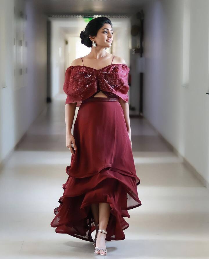 ఈషా రెబ్బా అందమైన ఫోటోలు -Image credit: EeshaRebba/Instagram