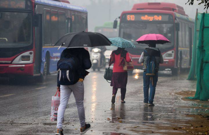 Weather Update: Mercury To Dip Further As IMD Predicts Rain In Delhi-NCR Today Weather Update: Mercury To Dip Further As IMD Predicts Rain In Delhi-NCR Today