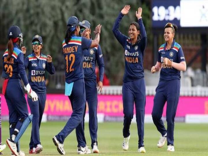 Team India Squad for ICC Womens World Cup 2022 Announced Check Full List ICC Womens World Cup 2022: மகளிர் உலகக்கோப்பை தொடருக்கு மித்தாலி ராஜ் தலைமையிலான இந்திய அணி அறிவிப்பு !