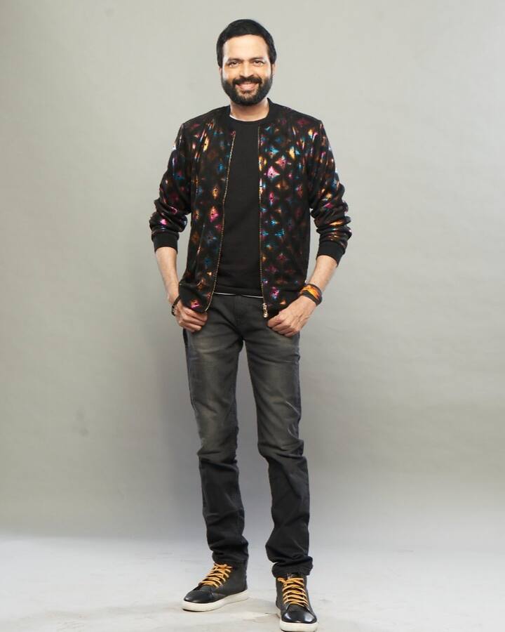 गेल्या काही दिवसांत बॉलिवूड मनोरंजन सृष्टीतील अनेक सेलिब्रिटींना कोरोनाची लागण झाली आहे. बॉलिवूड पाठोपाठ मराठी सिनेसृष्टीतही कोरोनाचा शिरकाव झाला आहे.(photo:ankushpchaudhari/ig)