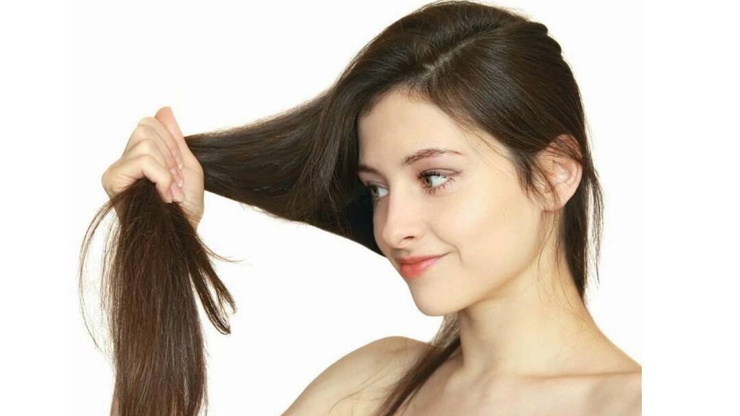 Common hair care mistakes and ways to avoid them, know in details Common Hair Care mistakes: চুলের যত্ন করতে গিয়ে যে ভুলগুলো আমরা রোজ করি