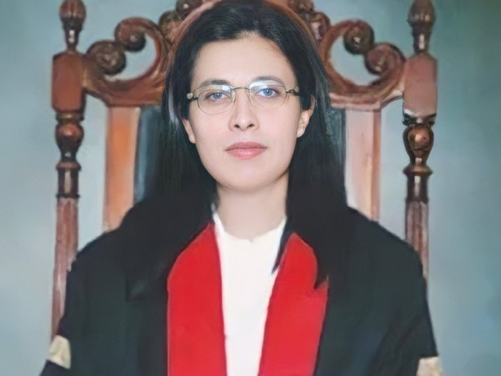 Pakistan s First Woman Supreme Court Judge Who Is Justice Ayesha Malik